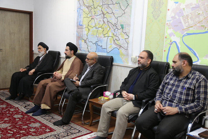 تصاویر/دیدار شورای ائتلاف نیروهای انقلاب اسلامی استان خوزستان با مدیر حوزه علمیه خوزستان