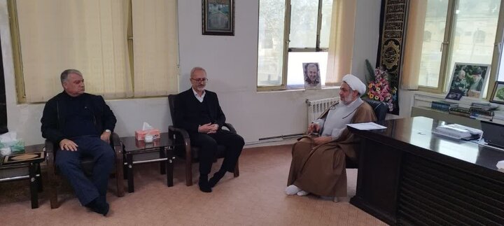 تصاویر/امضای تفاهم‌نامه همکاری حوزه علمیه و سازمان زندان‌های استان ایلام