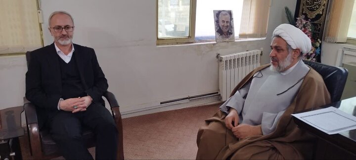 تصاویر/امضای تفاهم‌نامه همکاری حوزه علمیه و سازمان زندان‌های استان ایلام