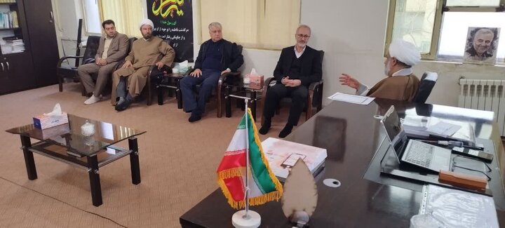 تصاویر/امضای تفاهم‌نامه همکاری حوزه علمیه و سازمان زندان‌های استان ایلام