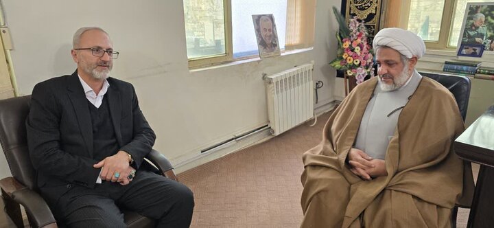 تصاویر/امضای تفاهم‌نامه همکاری حوزه علمیه و سازمان زندان‌های استان ایلام