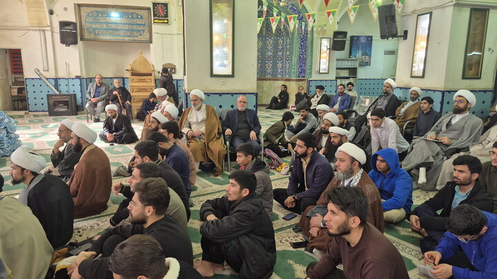 تصاویر/ تصاویر/ درس اخلاق حجت‌الاسلام والمسلمین حسینی امام جمعه کاشان