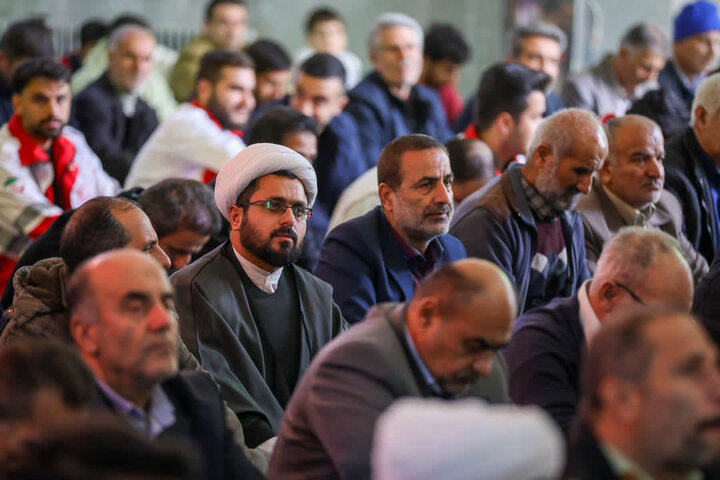 تصاویر / حضور امام جمعه قزوین در مراسم جشن انقلاب اسلامی در روستای خورهشت ومعلم کلایه