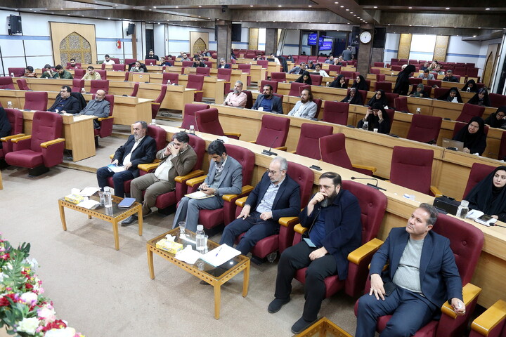 تصاویر/ نشست خبری استانداری قم