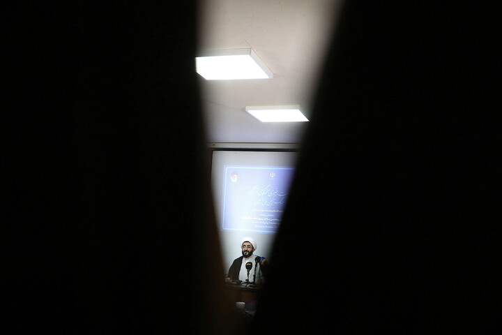 تصاویر/ نشست خبری سخنگوی قرارگاه جنگ ترکیبی بلاغ مبین  حوزه های علمیه