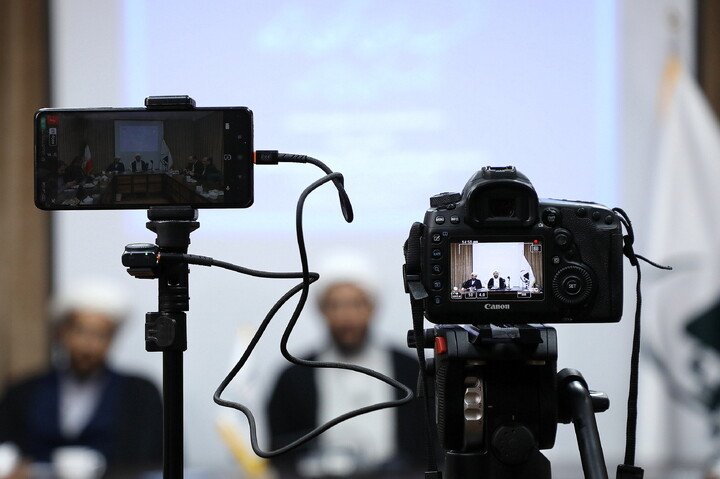 تصاویر/ نشست خبری سخنگوی قرارگاه جنگ ترکیبی بلاغ مبین  حوزه های علمیه