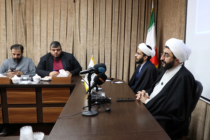 تصاویر/ نشست خبری سخنگوی قرارگاه جنگ ترکیبی بلاغ مبین  حوزه های علمیه