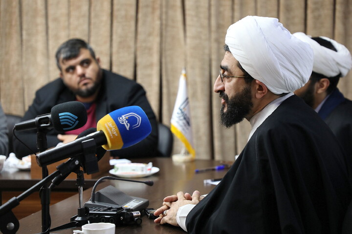 تصاویر/ نشست خبری سخنگوی قرارگاه جنگ ترکیبی بلاغ مبین  حوزه های علمیه