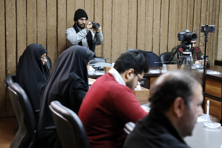 تصاویر/ نشست خبری سخنگوی قرارگاه جنگ ترکیبی بلاغ مبین  حوزه های علمیه