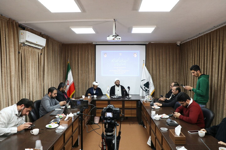 تصاویر/ نشست خبری سخنگوی قرارگاه جنگ ترکیبی بلاغ مبین  حوزه های علمیه