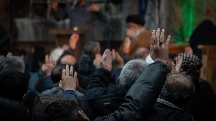 تصاویر/ حضور مردم در مسجد سلمان کرج