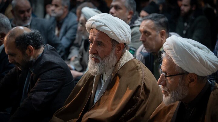 تصاویر/ حضور مردم در مسجد سلمان کرج