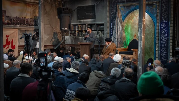 تصاویر/ حضور مردم در مسجد سلمان کرج