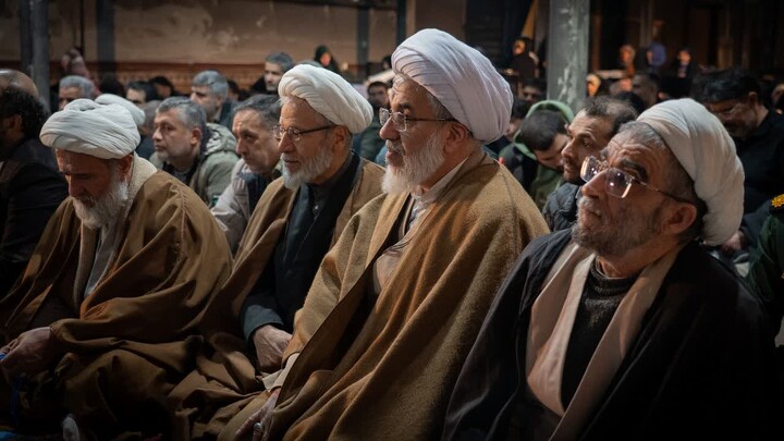 تصاویر/ حضور مردم در مسجد سلمان کرج