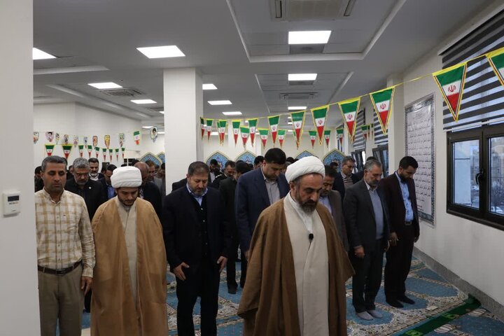 برگزاری مراسم دهه فجر در دادگستری کل استان ایلام