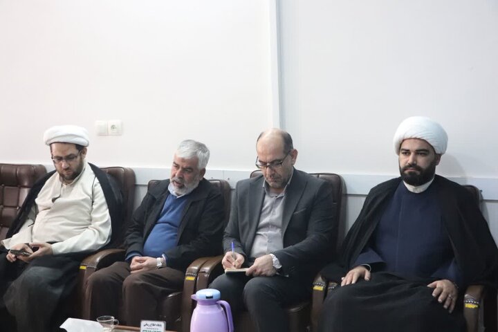 تصاویر/برگزاری جلسه هماهنگی مراسم یوم‌الله ۲۲ بهمن در مهران