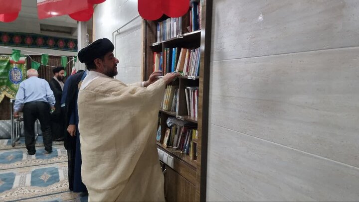 تصاویر/ غبارروبی مساجد گناوه