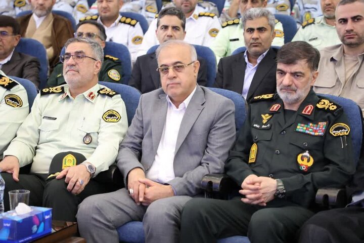 تصاویر/تکریم و معارفه فرمانده نیروی انتظامی استان هرمزگان