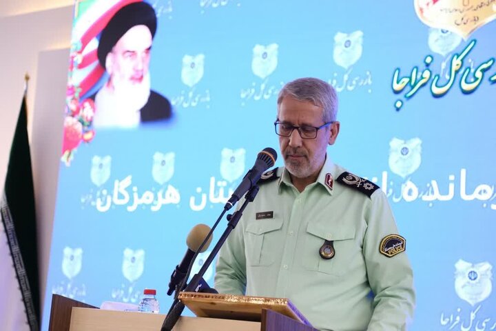 تصاویر/تکریم و معارفه فرمانده نیروی انتظامی استان هرمزگان