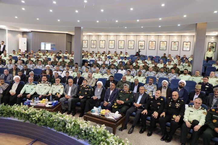 تصاویر/تکریم و معارفه فرمانده نیروی انتظامی استان هرمزگان