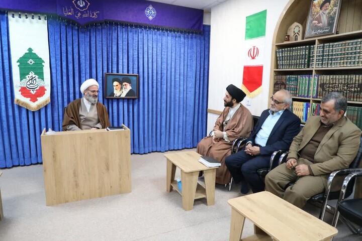 تصاویر/ دیدار مسئولان دانشگاه فرهنگیان استان سمنان با نماینده ولی فقیه در استان