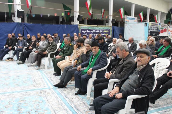 تصاویر/همایش مداحان و شاعران آئینی آران و بیدگل به مناسبت چهل و هفتمین سالگرد پیروزی انقلاب اسلامی
