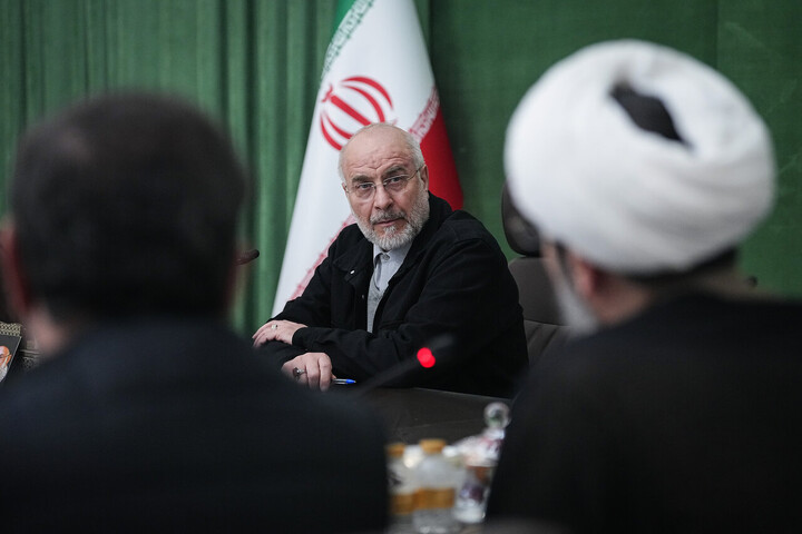 تصاویر/ دیدار اعضای شورای هماهنگی یوم الله دهه فجر با قالیباف