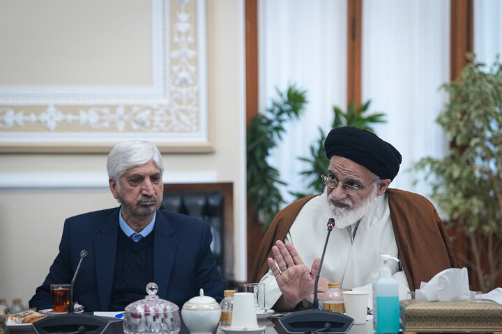 تصاویر/ دیدار اعضای شورای هماهنگی یوم الله دهه فجر با قالیباف