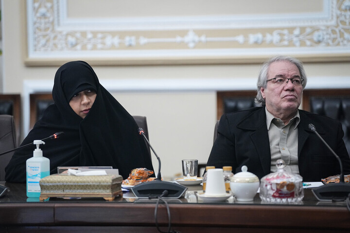 تصاویر/ دیدار اعضای شورای هماهنگی یوم الله دهه فجر با قالیباف