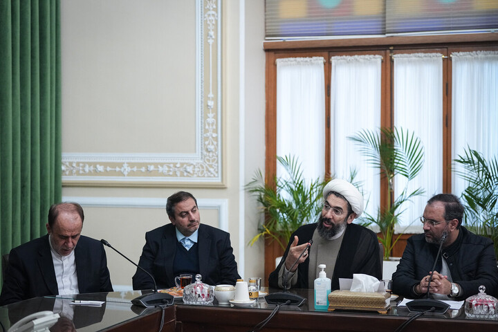 تصاویر/ دیدار اعضای شورای هماهنگی یوم الله دهه فجر با قالیباف