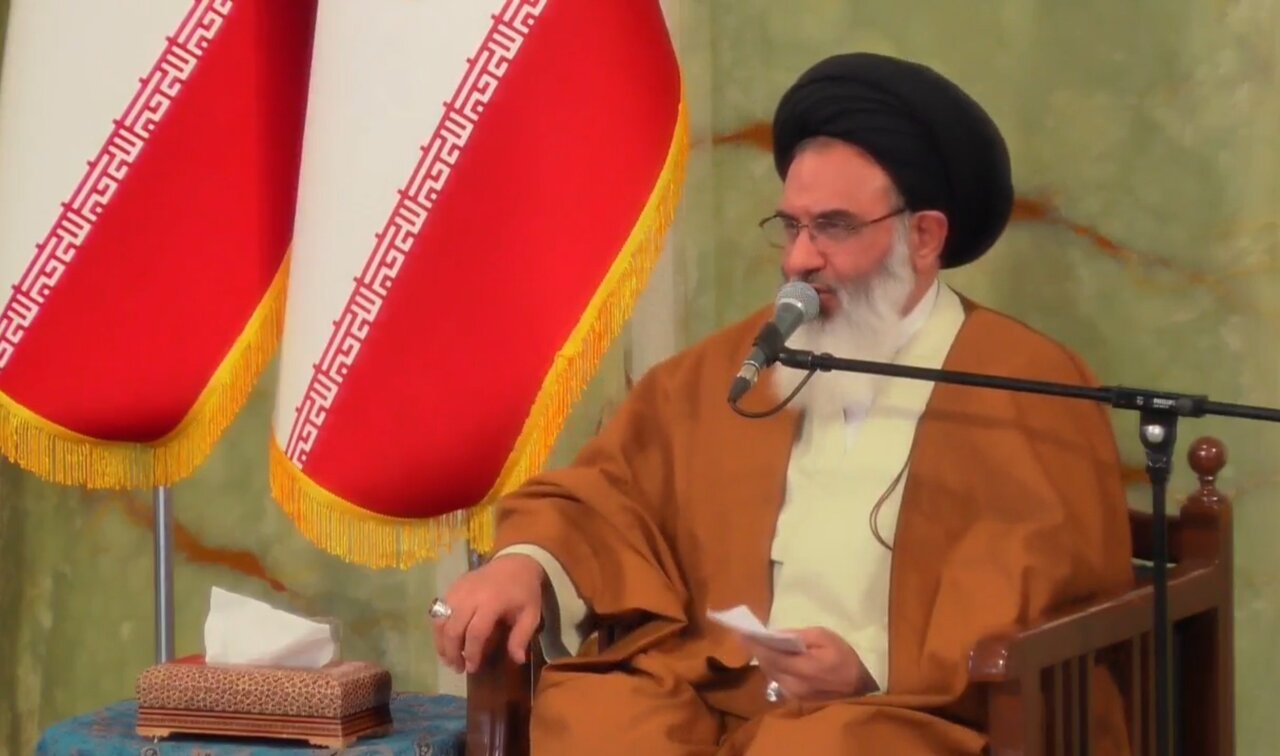 انقلاب اسلامی، پاسخ تاریخی ملت ایران به حاکمیت طاغوت است/ فلسفه انقلاب اسلامی، تحقق حاکمیت دین در جامعه است