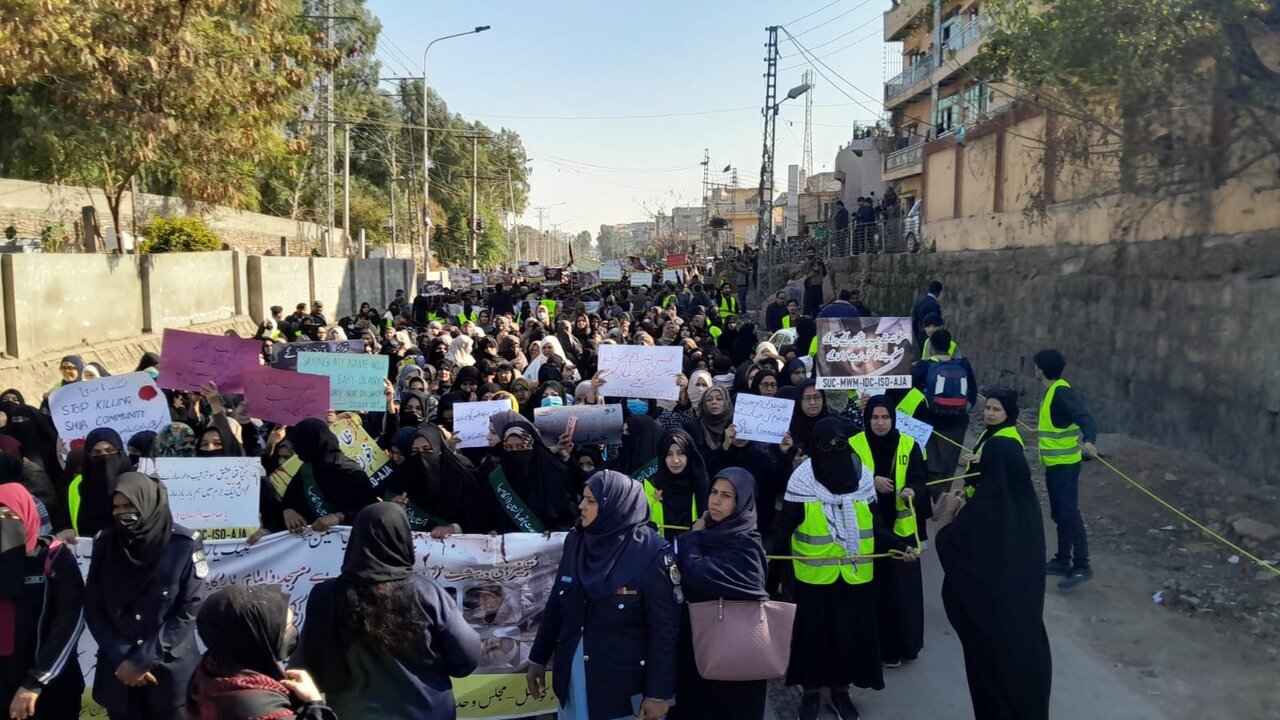 انتفاضةٌ شاملةٌ لشيعة باكستان تنديدًا بالإرهاب