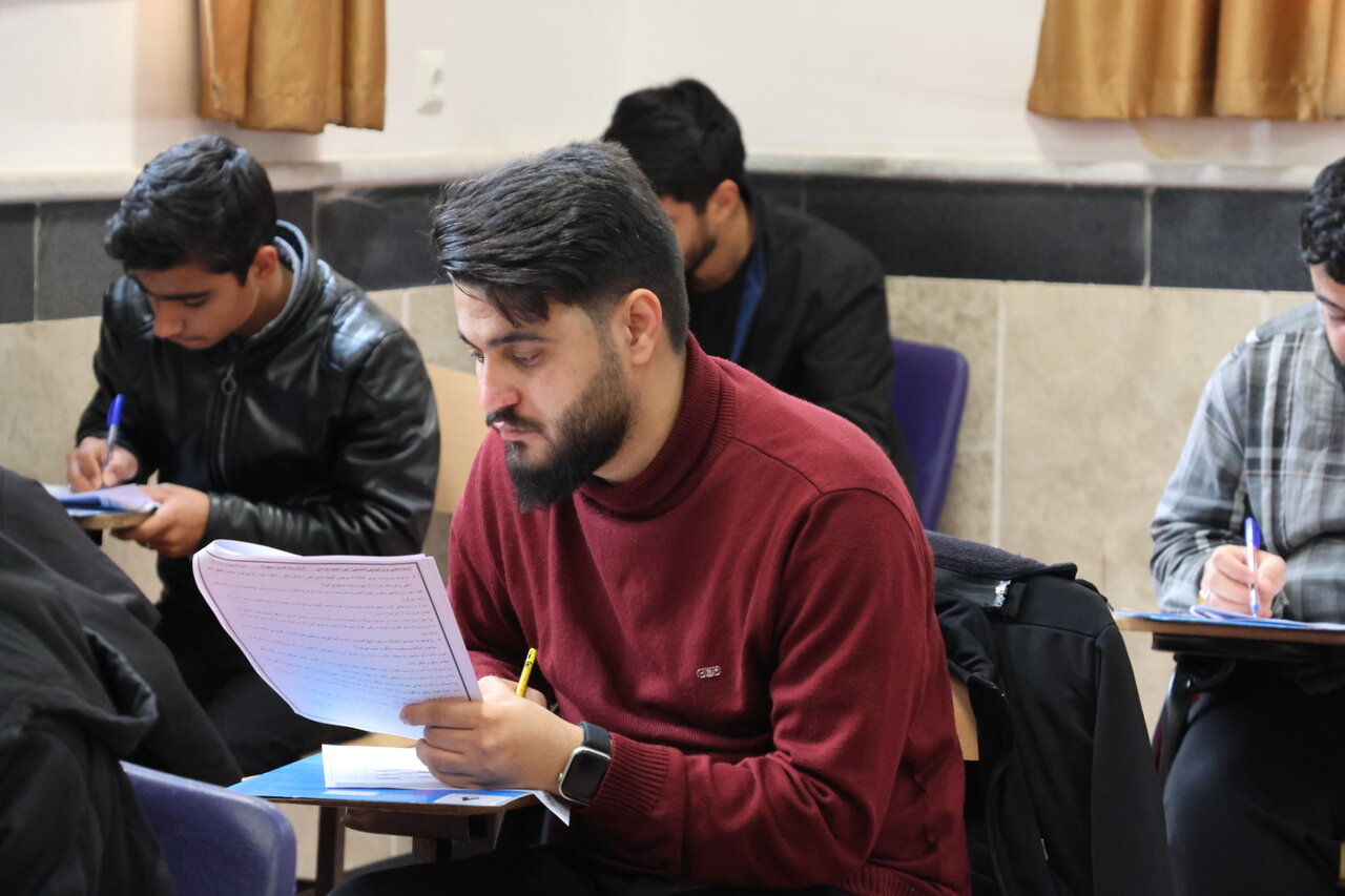 برگزاری آزمون مستعدین برتر سال تحصیلی ۱۴۰۴–۱۴۰۵ حوزه علمیه خراسان جنوبی