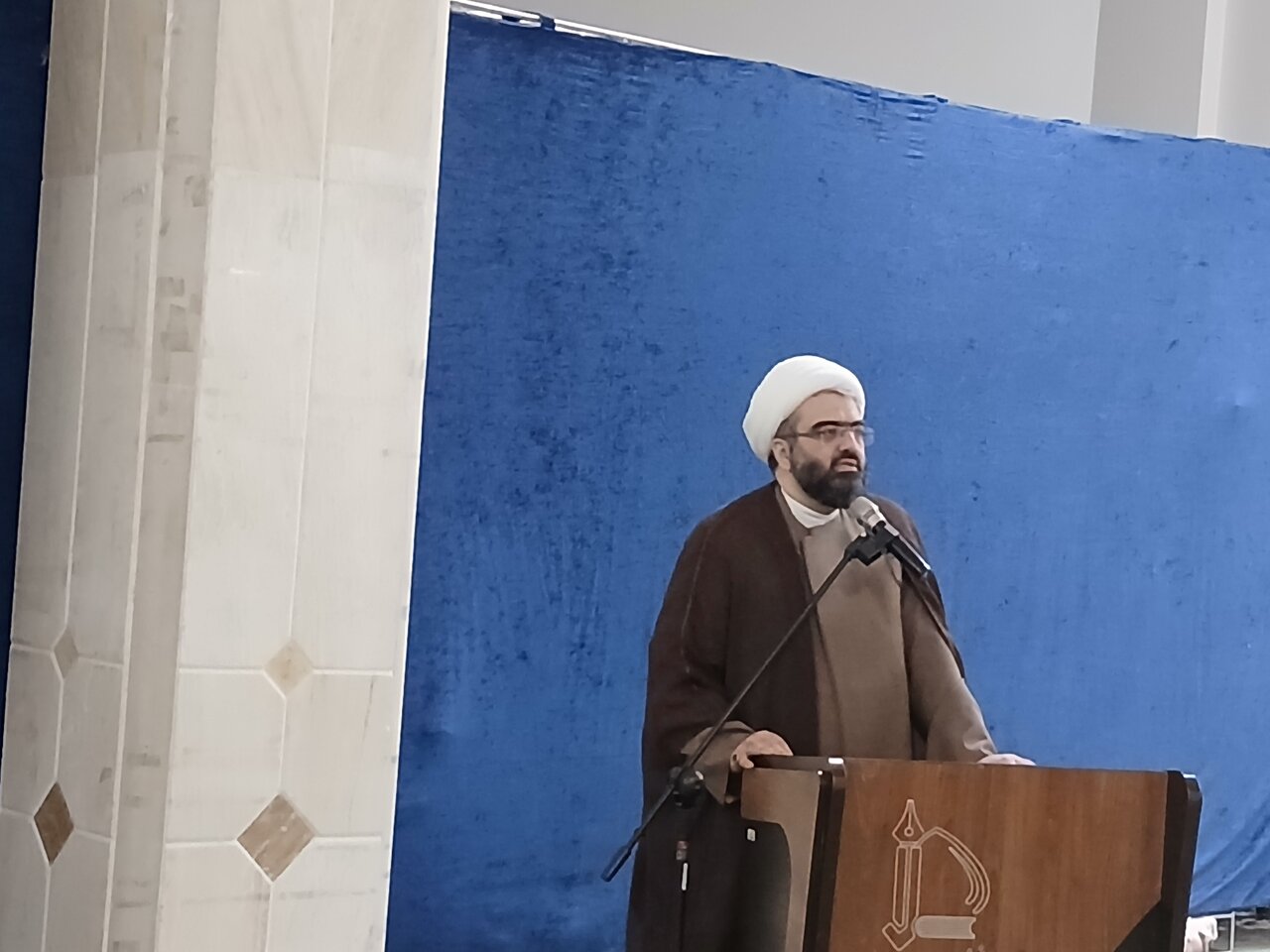 دشمن با تولید محتوای زیرزمینی سبک زندگی جامعه ایرانی را تغییر می‌دهد