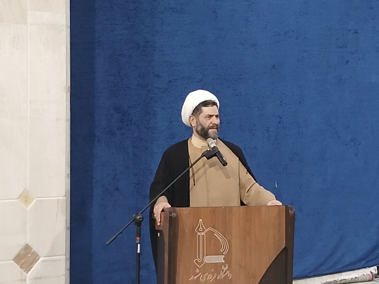 اساتید دانشگاه در خط مقدم مقابله با تحریف تاریخ و مبانی انقلاب قرار دارند