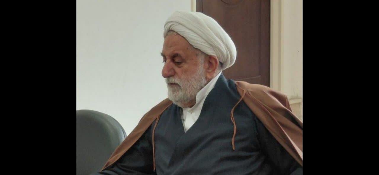 پشتیبانی عالمان، رمز ماندگاری انقلاب