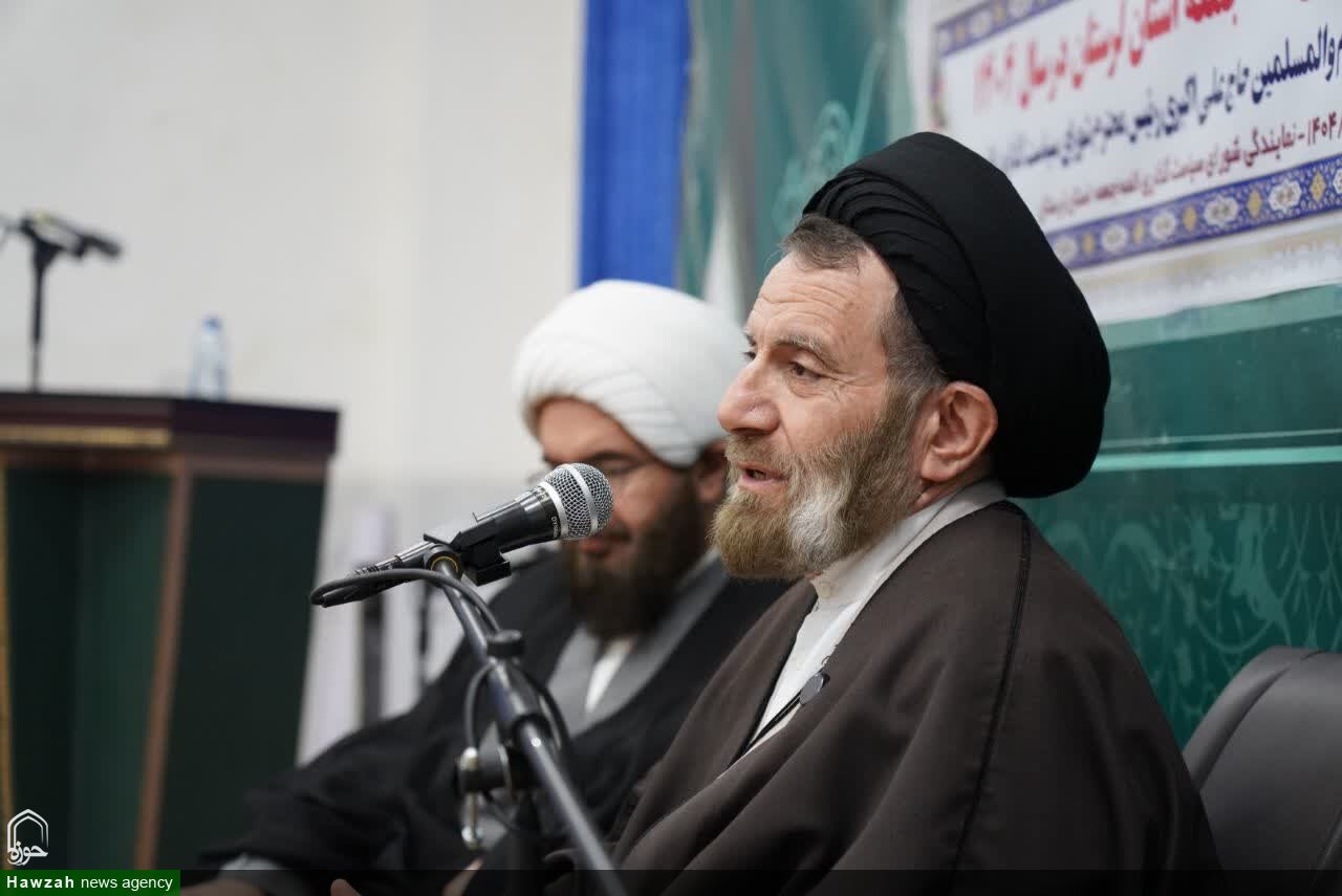 پویایی مساجد در گرو حضور فعال امام جماعت و مشارکت جوانان است