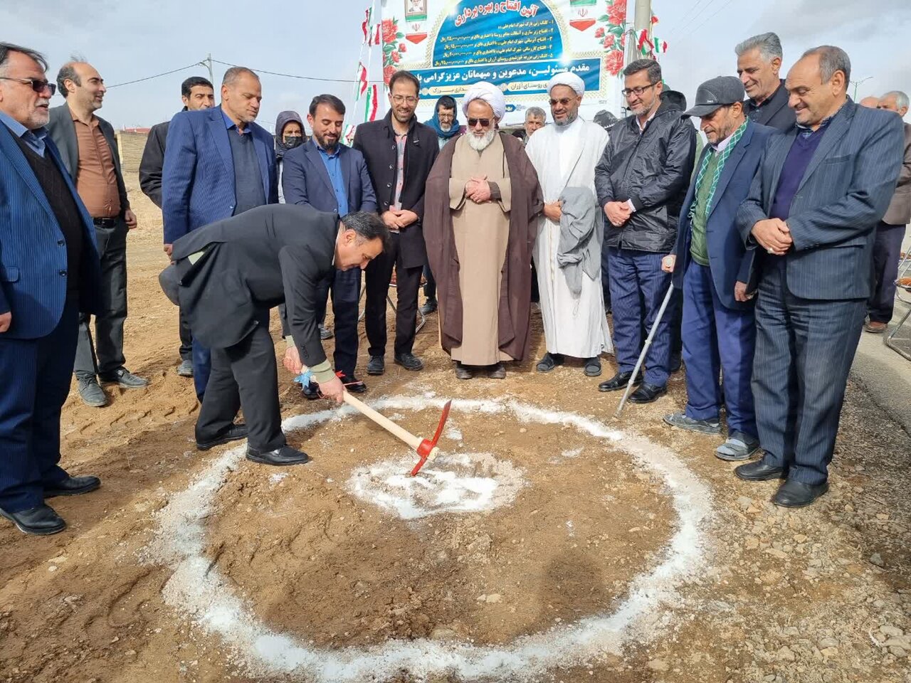 افتتاح و کلنگ زنی ۲۷پروژه بخش برزک+تصاویر