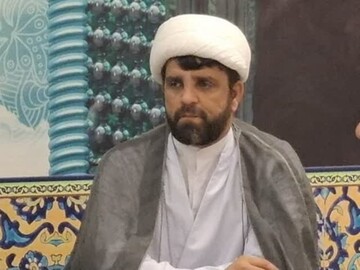 فیلم | دعوت رئیس اداره عقیدتی سیاسی گروه ۸۴۰ موشکی نزاجابرحضور پرشور مردم در راهپیمایی ۲۲بهمن