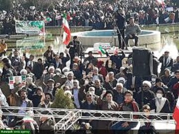 اعلام مسیرهای راهپیمایی ۲۲ بهمن در کاشان