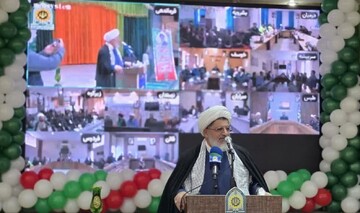 مردم حافظ انقلاب