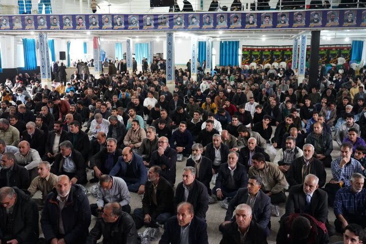 تصاویر/اجتماع بزرگ بسیجیان در خرم آباد