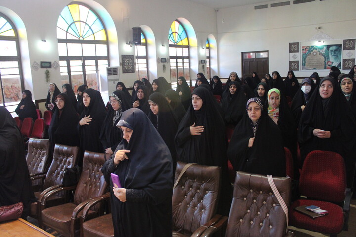 تصاویر/ سومین جلسه نشست تخصصی «بر مدار حقیقت» در کرمان