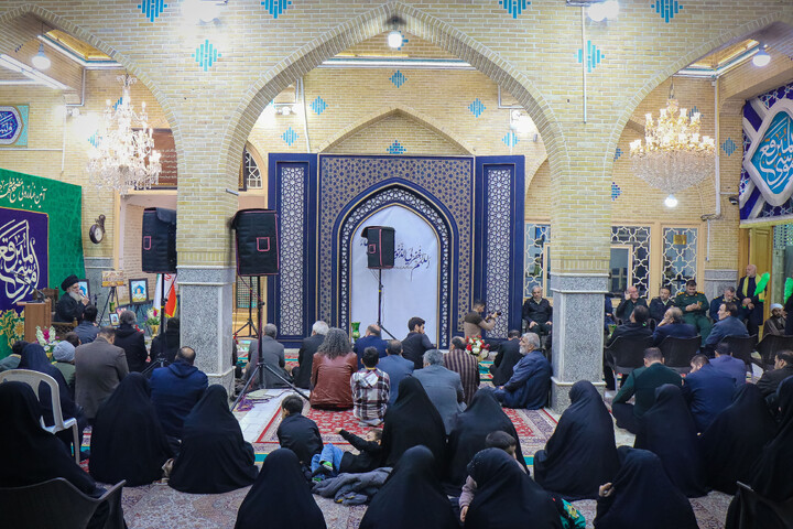 تصاویر/ آئین غبارروبی حرم حضرت موسی مبرقع ویژه خانواده شهدای اغتشاشات اخیر