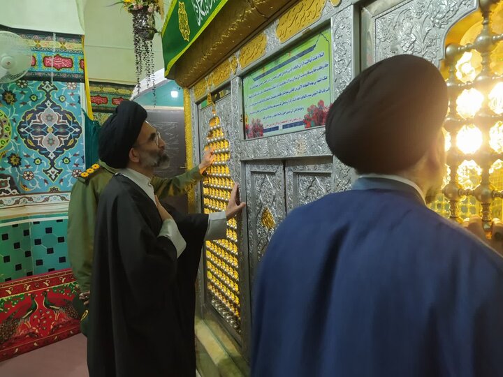 تصاویر/ حضور نماینده ولی‌فقیه درکاشان درنوش آباد در ایام الله دهه فجر؛