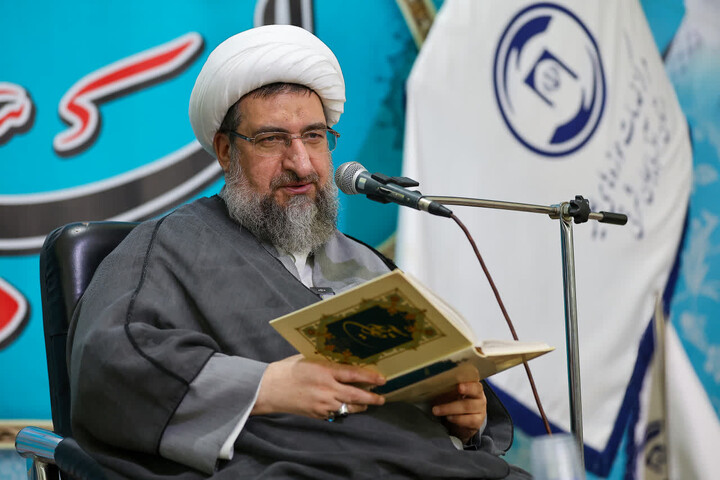 تصاویر | جشن انقلاب خانواده های طلاب و روحانیون تبریز در امام زاده سیدمحمد کججانی