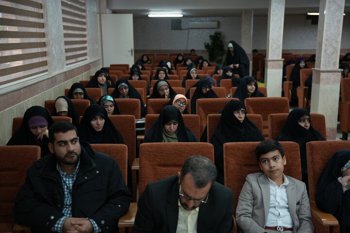 اولین جشنواره قرآنی ظهور فجر به همت مجتمع آموزش علوم انسانی کوثر تهران