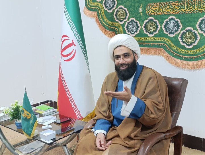 نشست جمعی از فعالان فرهنگی و اجتماعی با امام جمعه دهلران