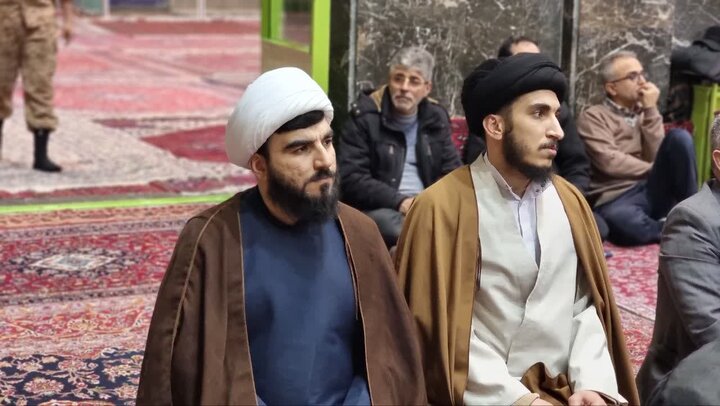 تصاویر/ مراسم گرامیداشت دهه مبارک فجر در مسجد جامع دماوند