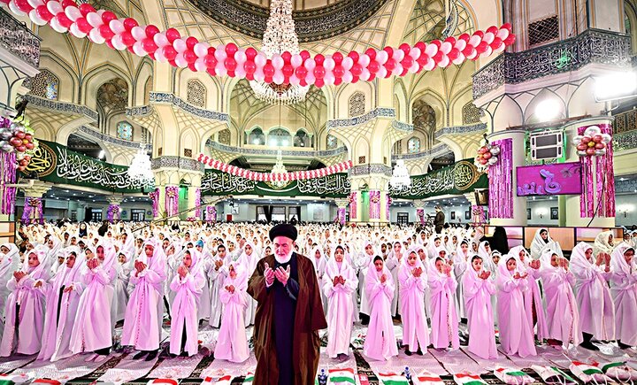 تصاویر/ جشن تکلیف 5000 هزار نفری دخترانه در حرم حضرت عبدالعظیم(ع)